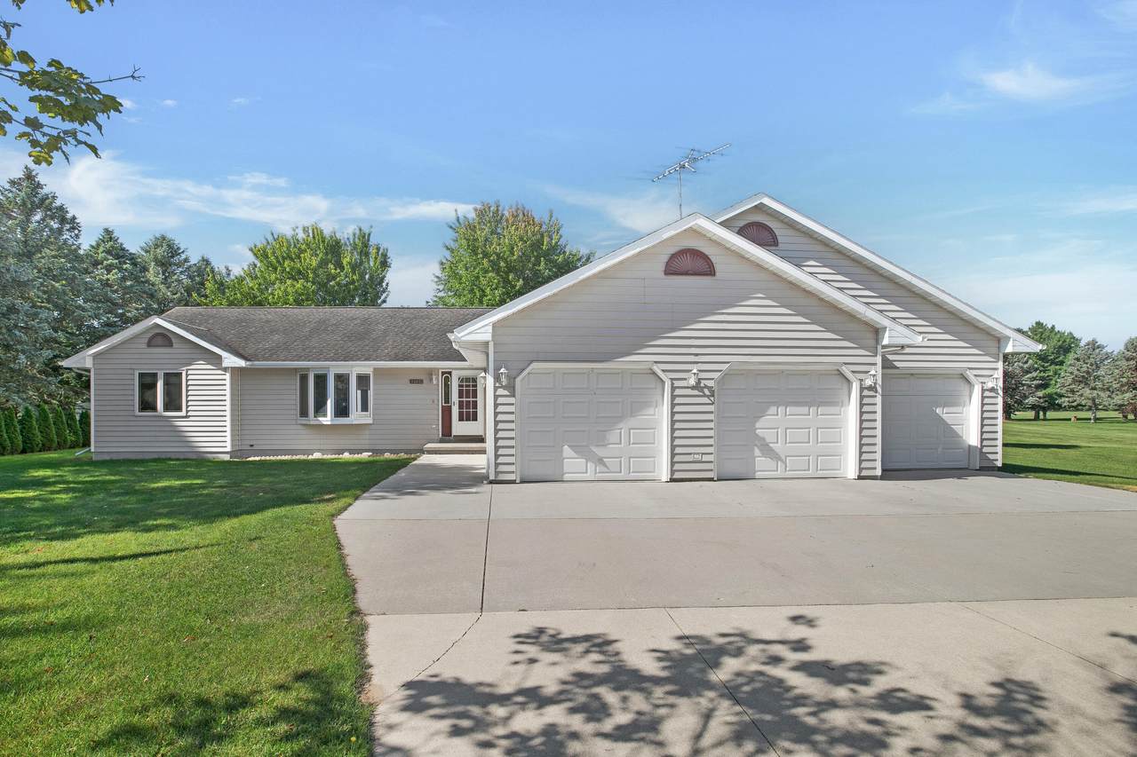 12120 Marken Rd - Photo 1