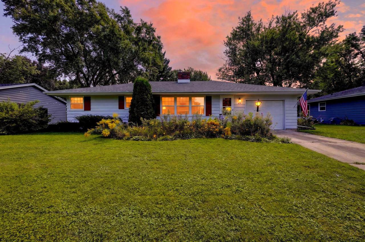 419 Elm St - Photo 1