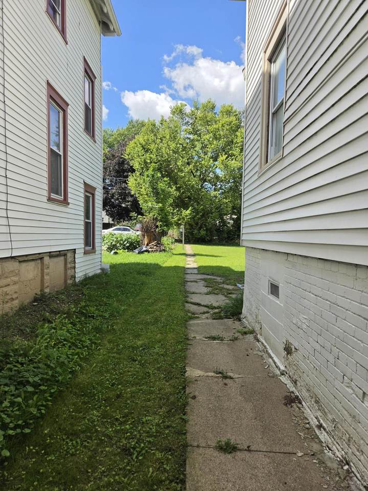 https://bt-photos.global.ssl.fastly.net/milwaukee/1280_boomver_1_1980871-2.jpg