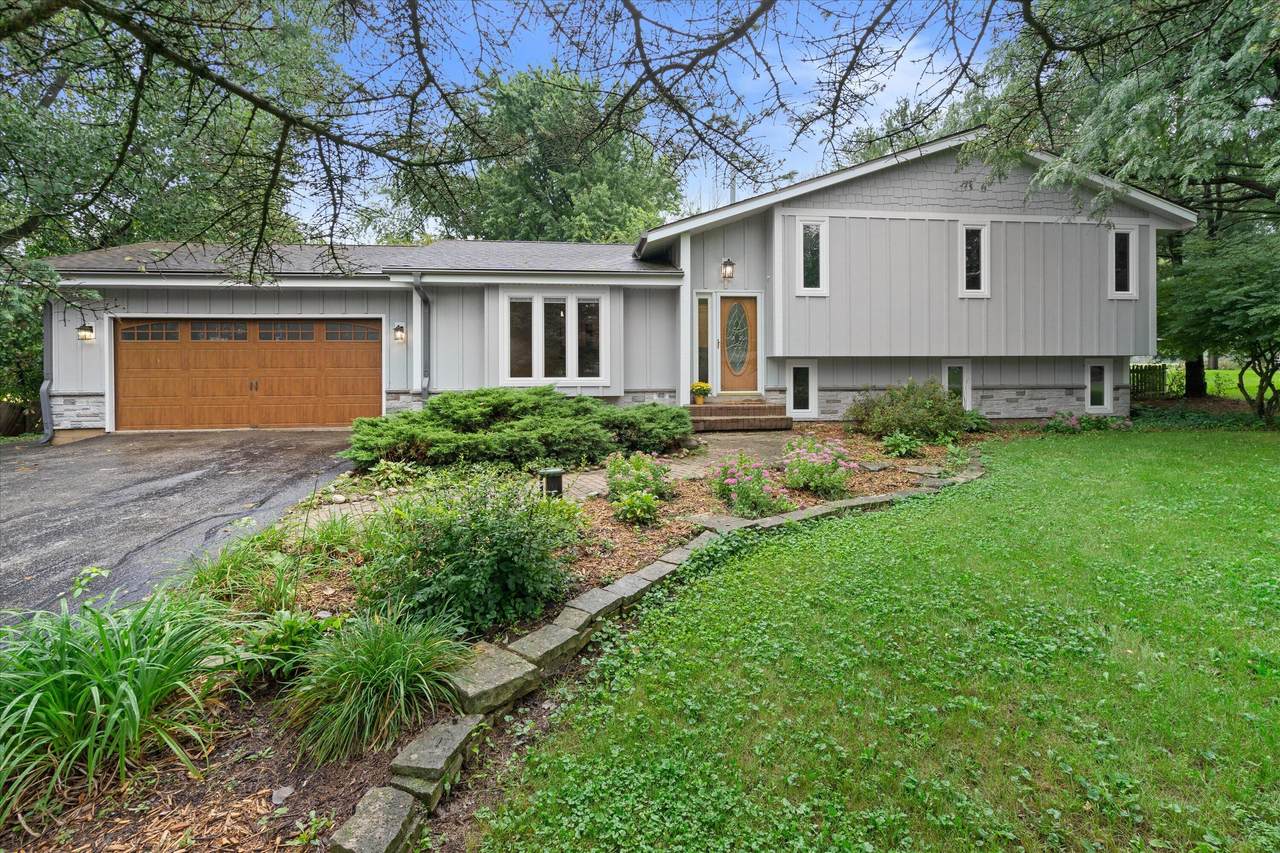 W5127 Hawkhunter Rd - Photo 1