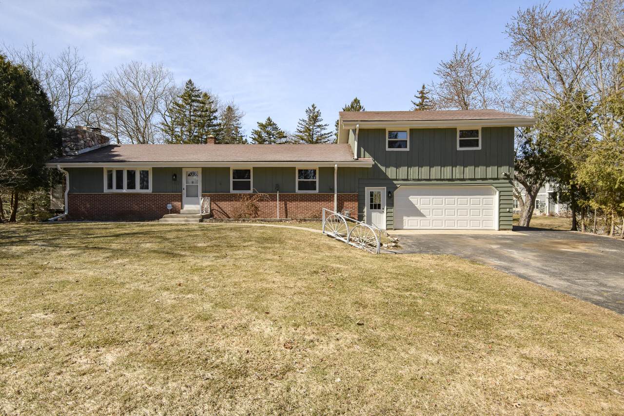 745 Green Bay Rd - Photo 1