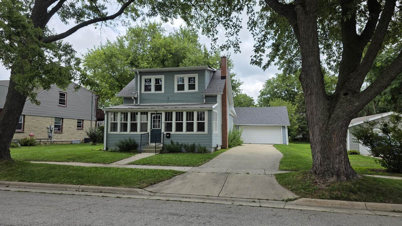 29 Locust St - Photo 1