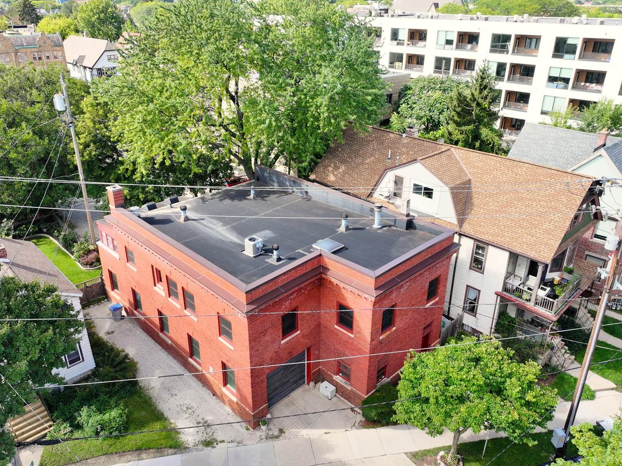 https://bt-photos.global.ssl.fastly.net/milwaukee/1280_boomver_1_1981271-2.jpg