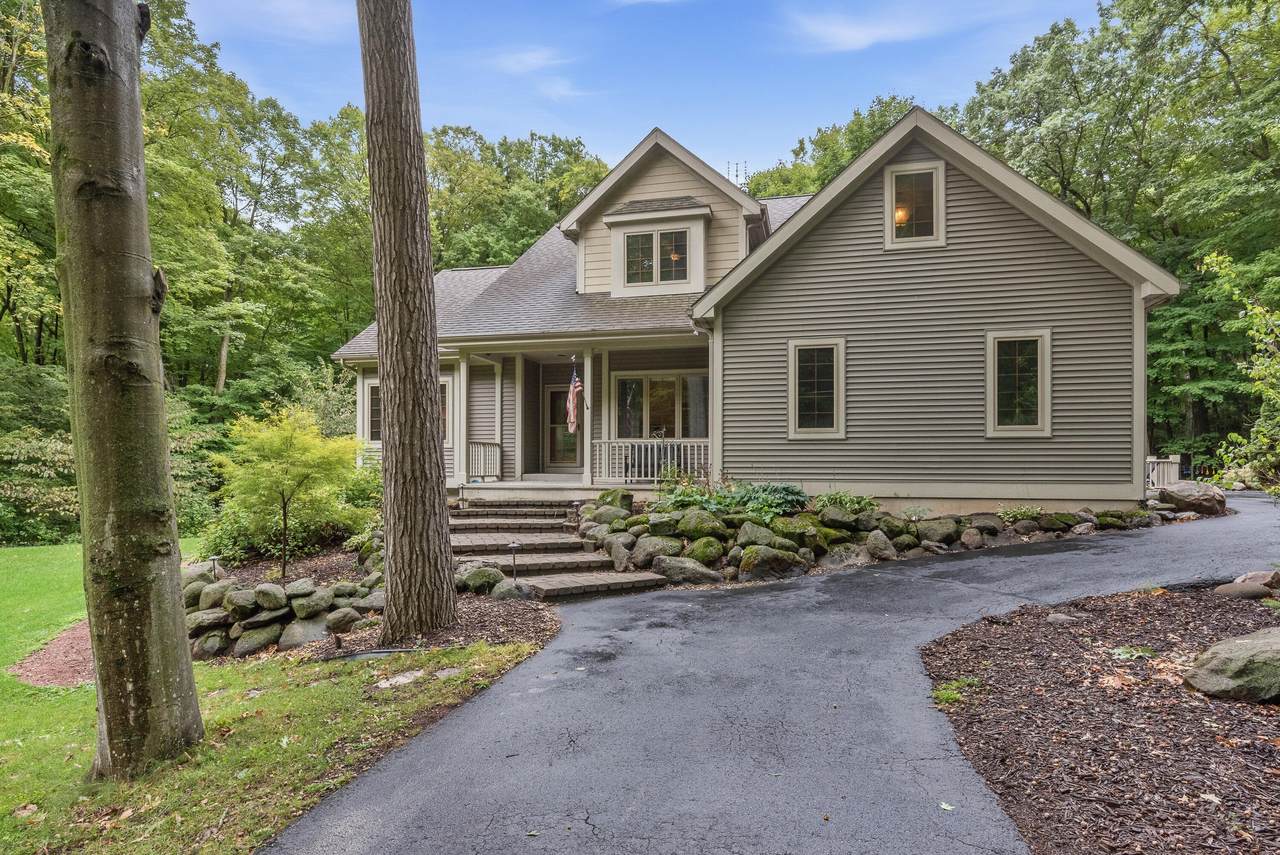 W6387 Karpathy Ln - Photo 1