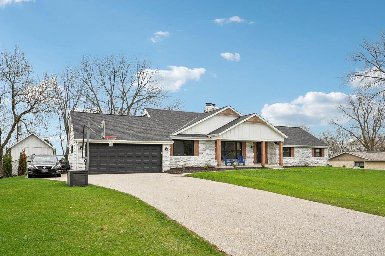 W305N5280 Gail Ln - Photo 1
