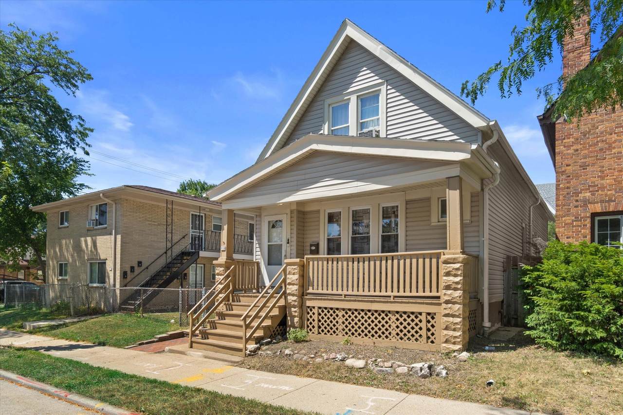806 Lapham Blvd - Photo 1