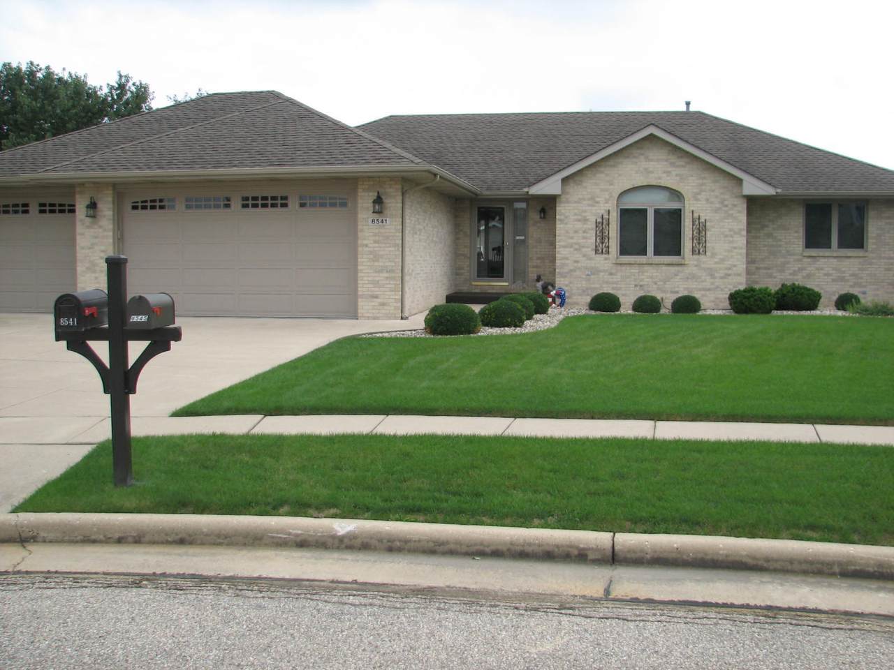 https://bt-photos.global.ssl.fastly.net/milwaukee/1280_boomver_1_1981887-2.jpg