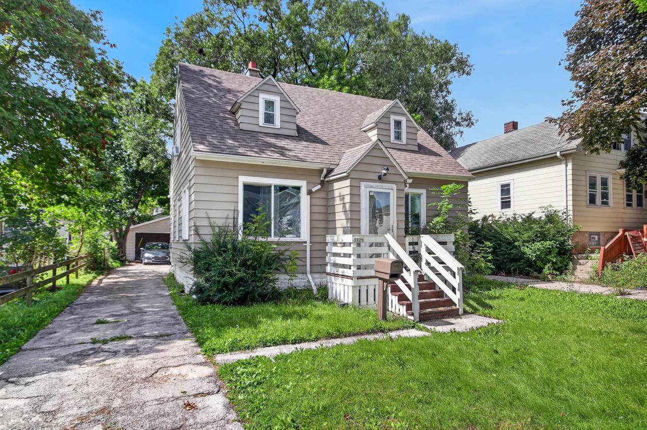 5929 37th St - Photo 1