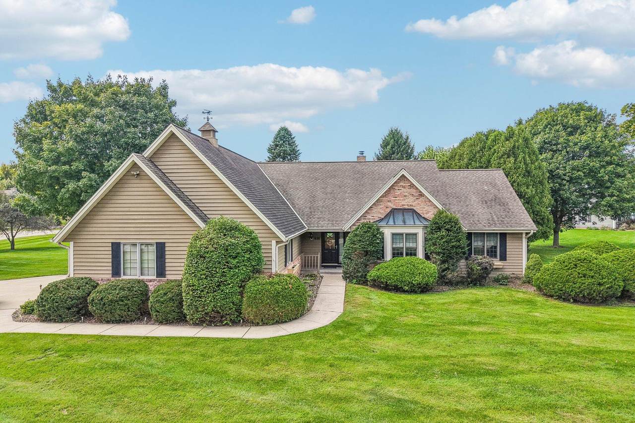 435 Nickelby Ct - Photo 1