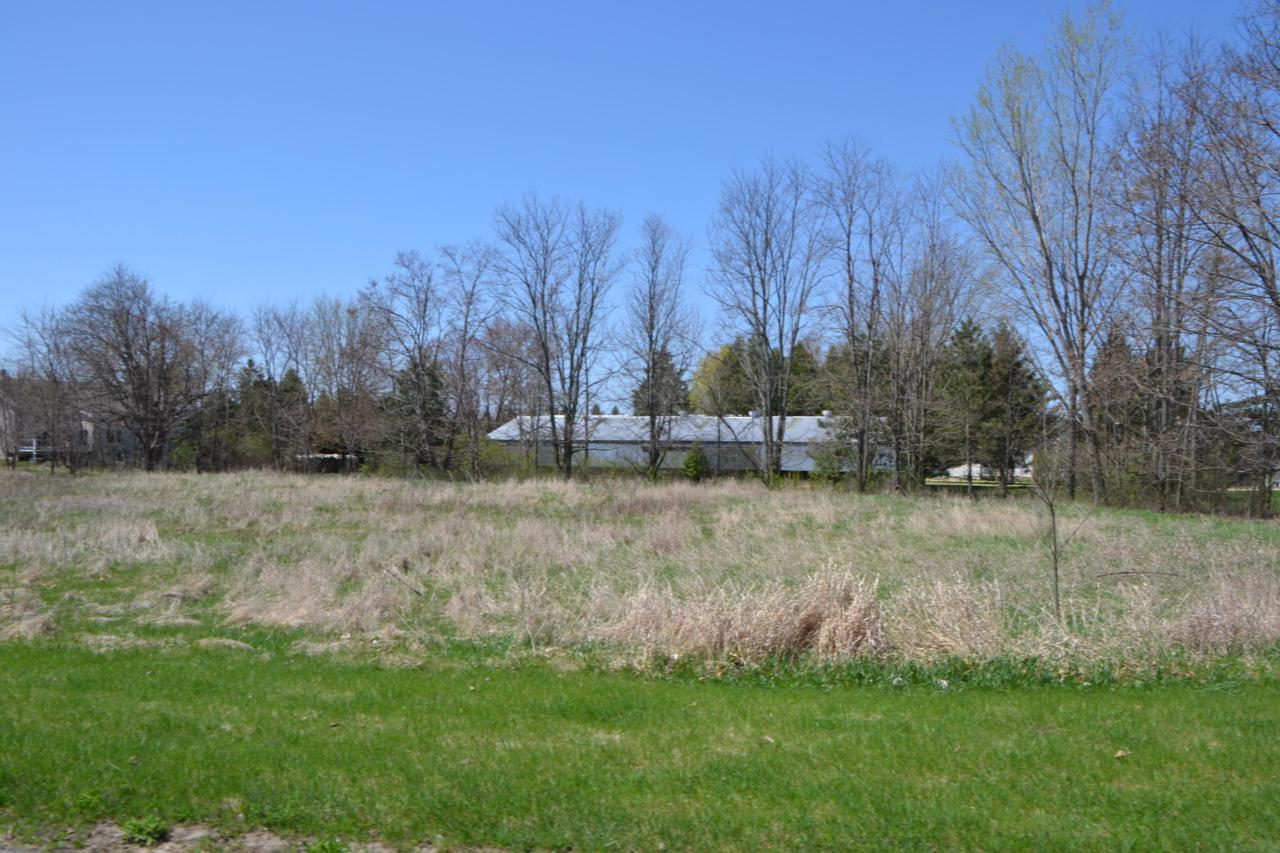 495 Meadow Lark Ln W - Photo 1
