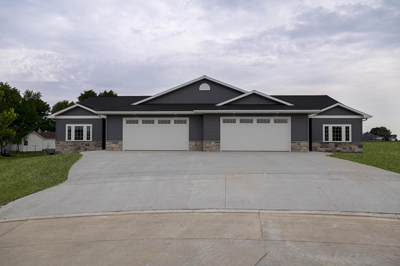 2534 Stoney Brook Ct - Photo 1