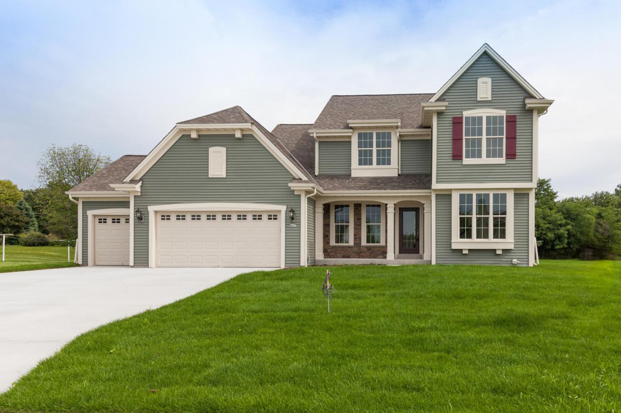 407 Fairview Cir - Photo 1