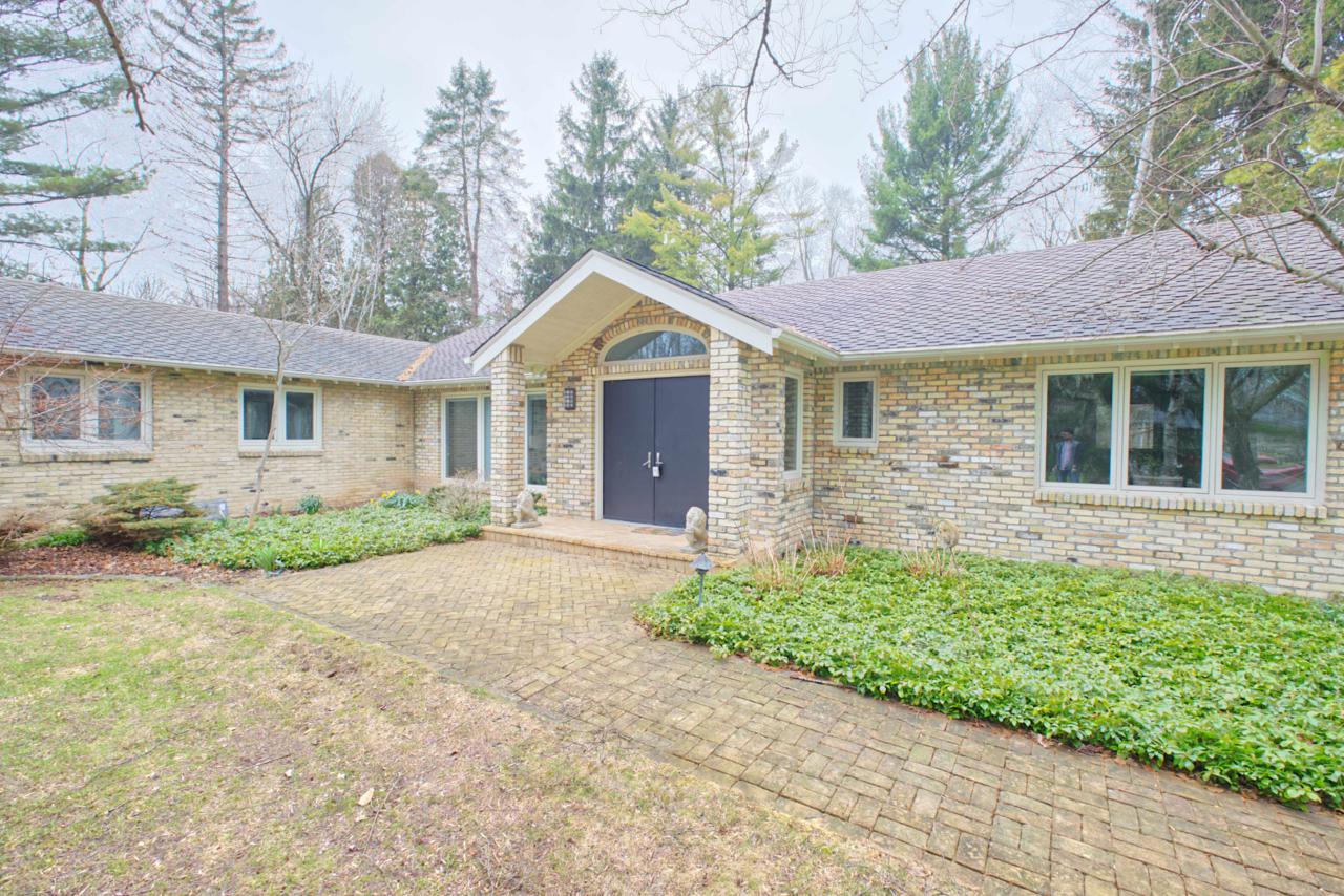 1612 Dean Rd - Photo 1