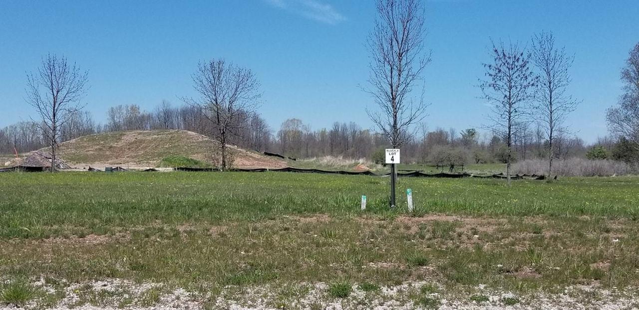 Blk 4 L4 Lake Breeze Way - Photo 1