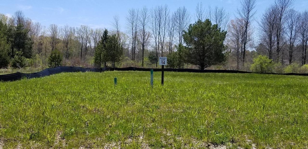 Blk 3 L14 Lake Breeze Way - Photo 1