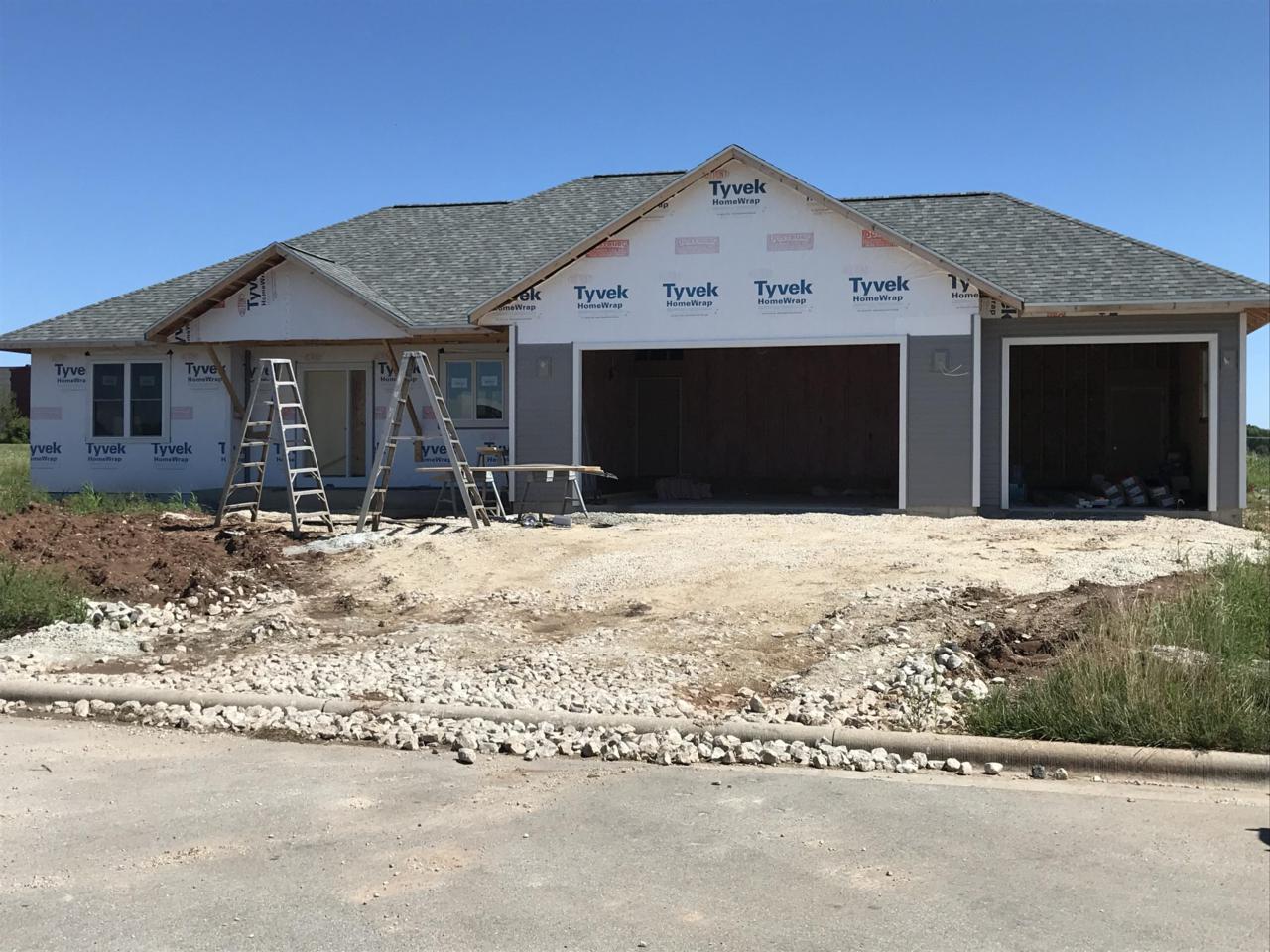 1507 Forest Grove St - Photo 1