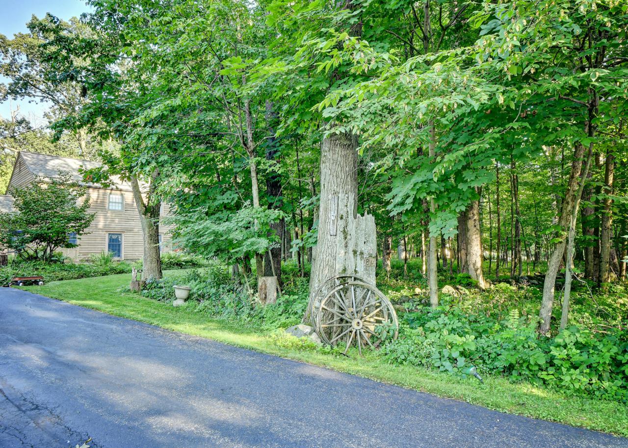 814 Tipperary Ln - Photo 1