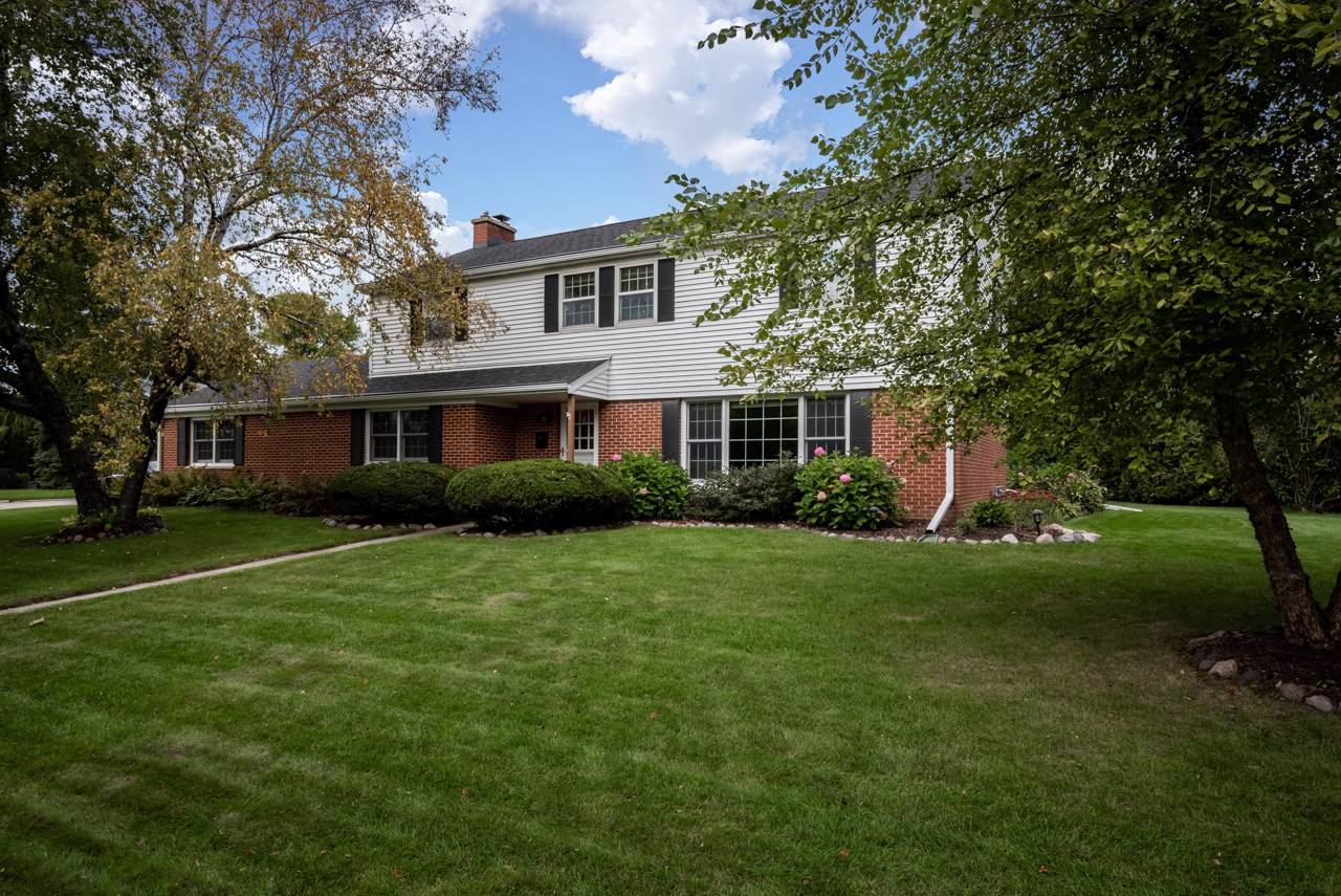 510 Jefferson St - Photo 1