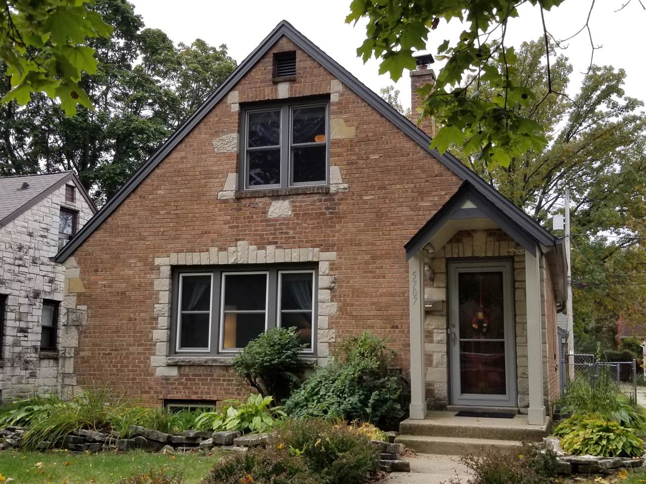 5707 Braeburn Ln - Photo 1