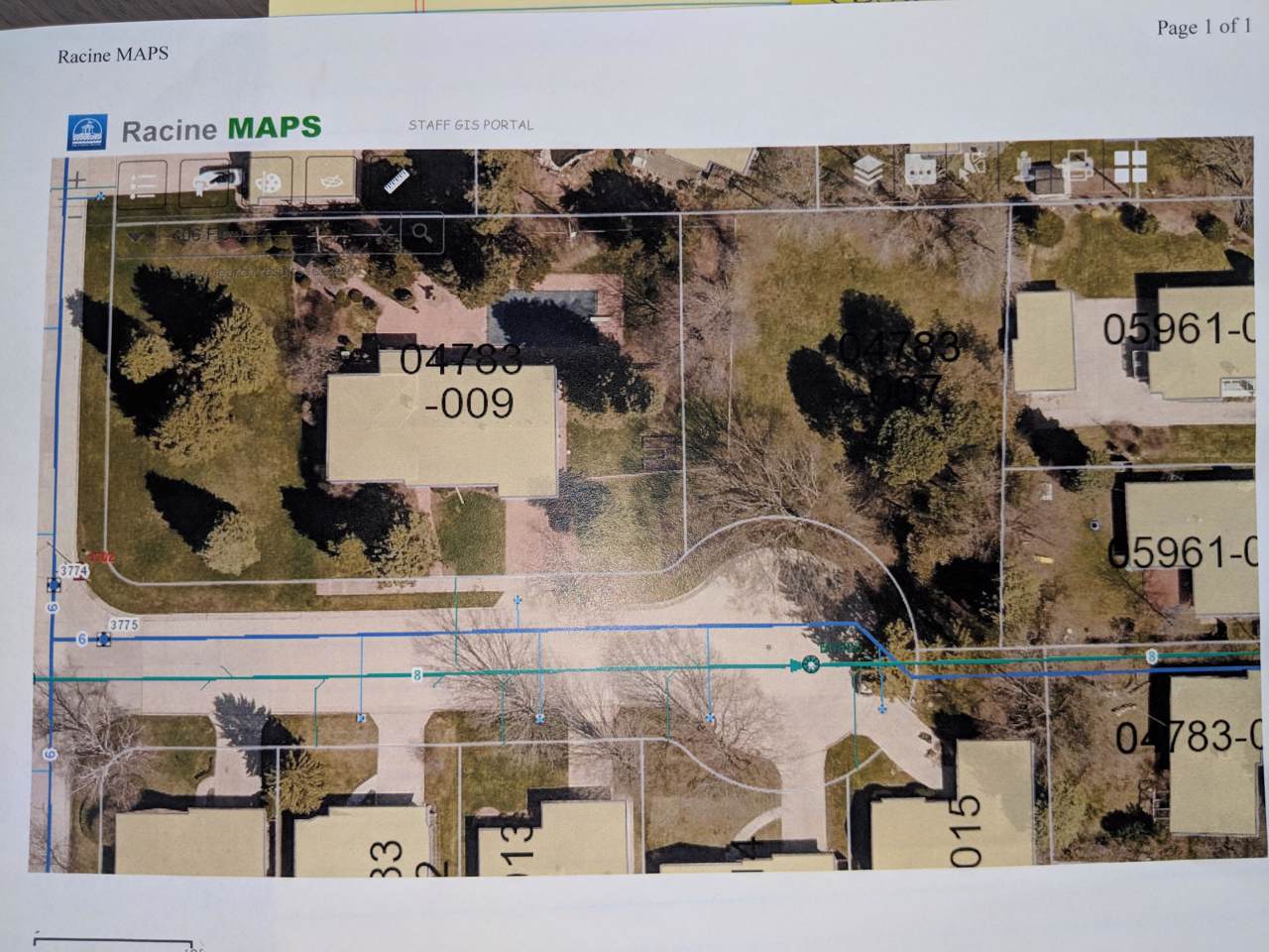 406 Flower Ln - Photo 1