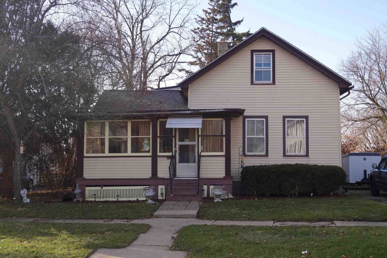 1112 8th St - Photo 1