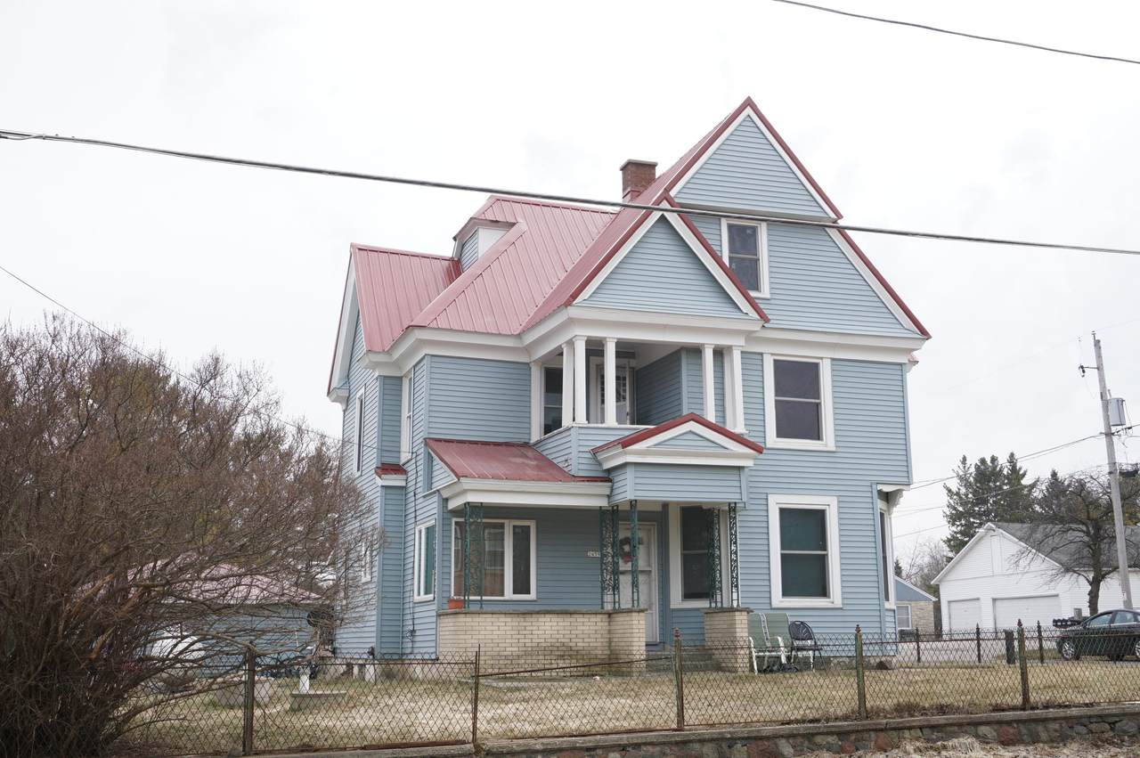 2459 County Road K - Photo 1