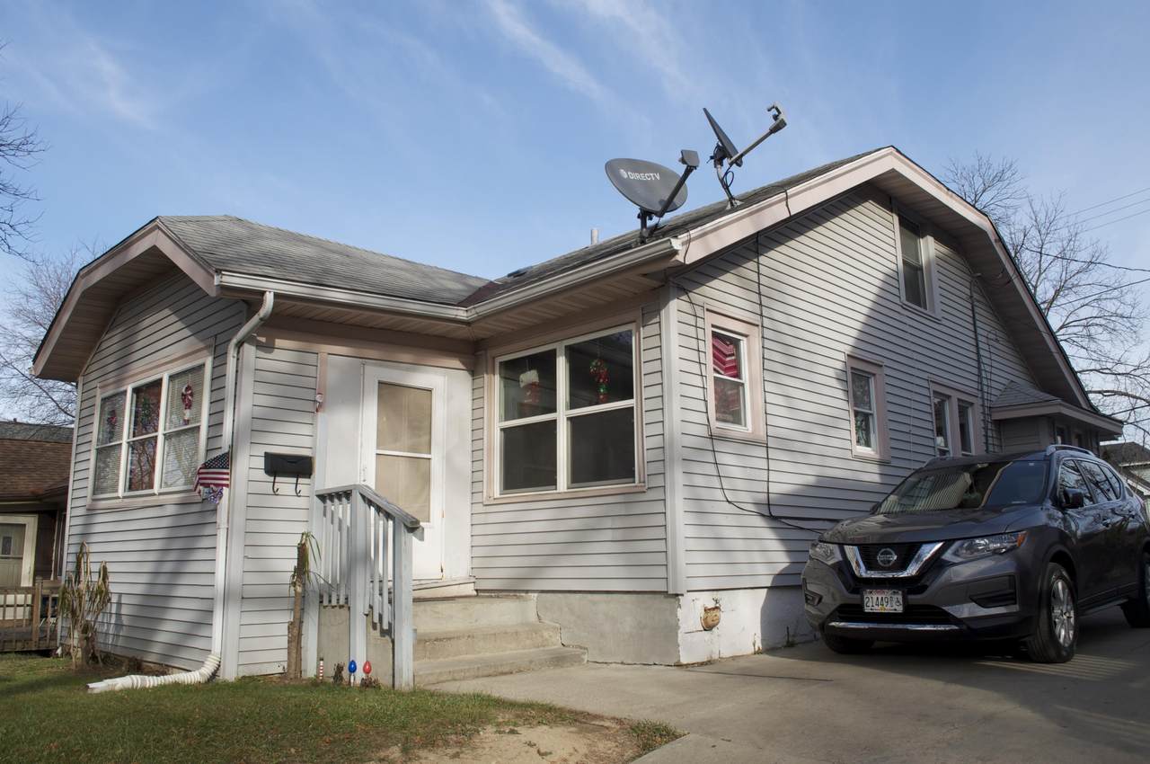 2442 54th St - Photo 1