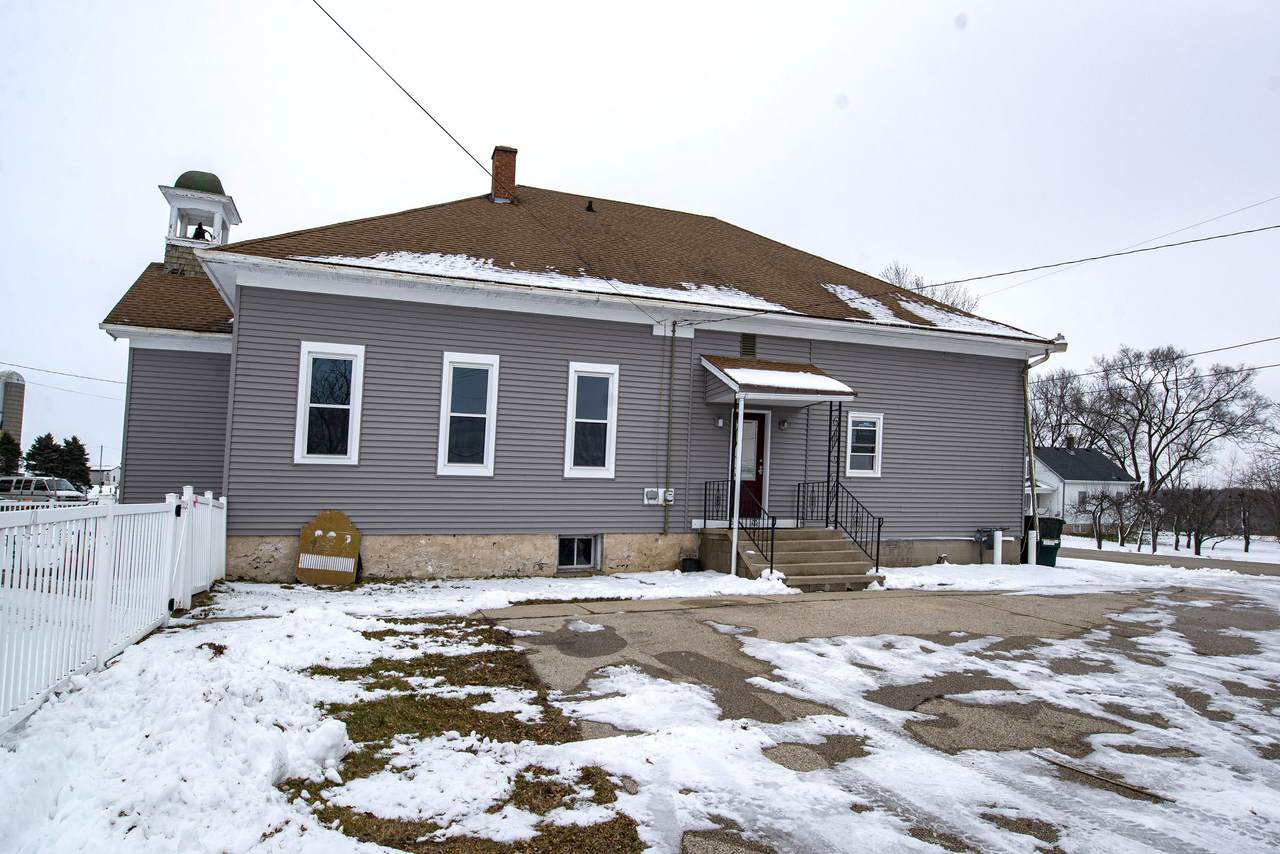 6912 County Road W - Photo 1