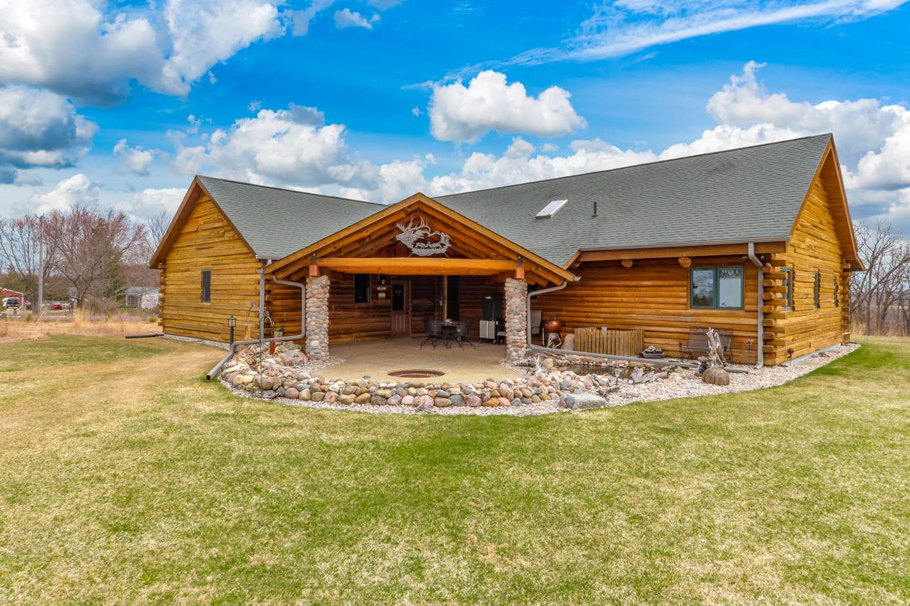 W443 Honey Creek Rd - Photo 1