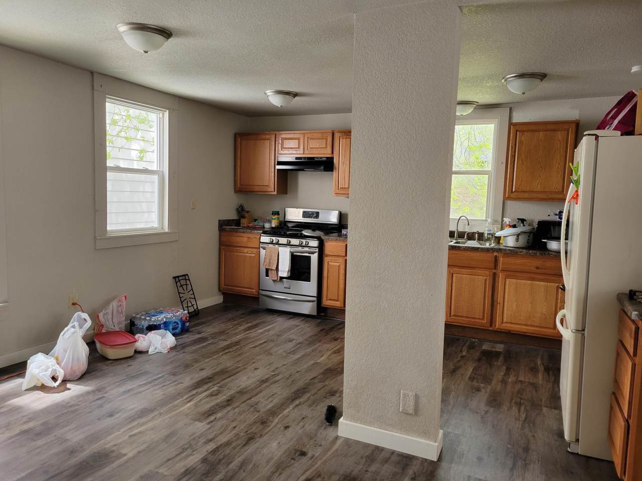 1135 Park Ave - Photo 1