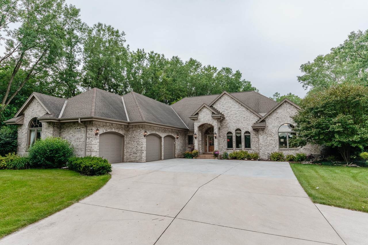 4225 Lilly Rd - Photo 1