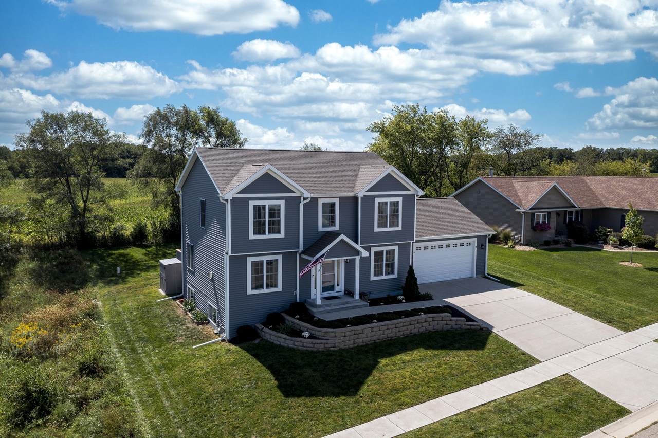 1847 Swallow Rd - Photo 1
