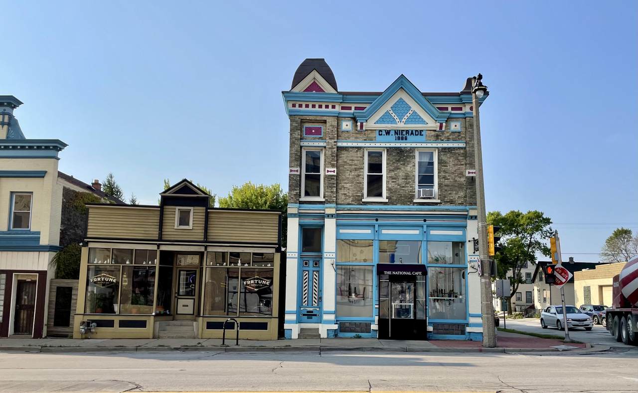 835 National Ave - Photo 1