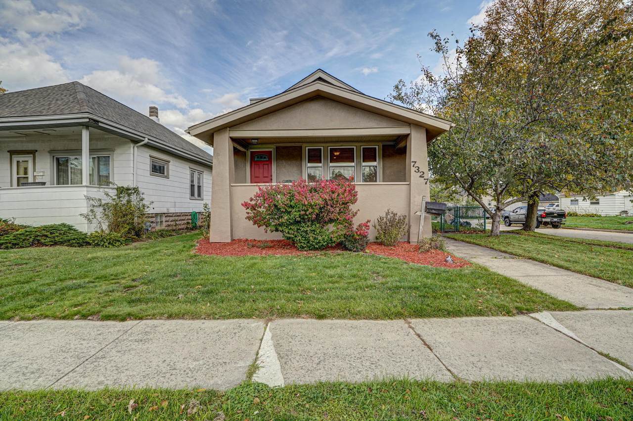 7327 36th Ave - Photo 1