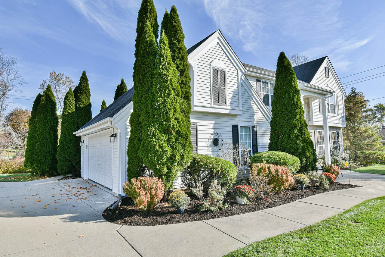 5150 Nicolet Dr - Photo 1