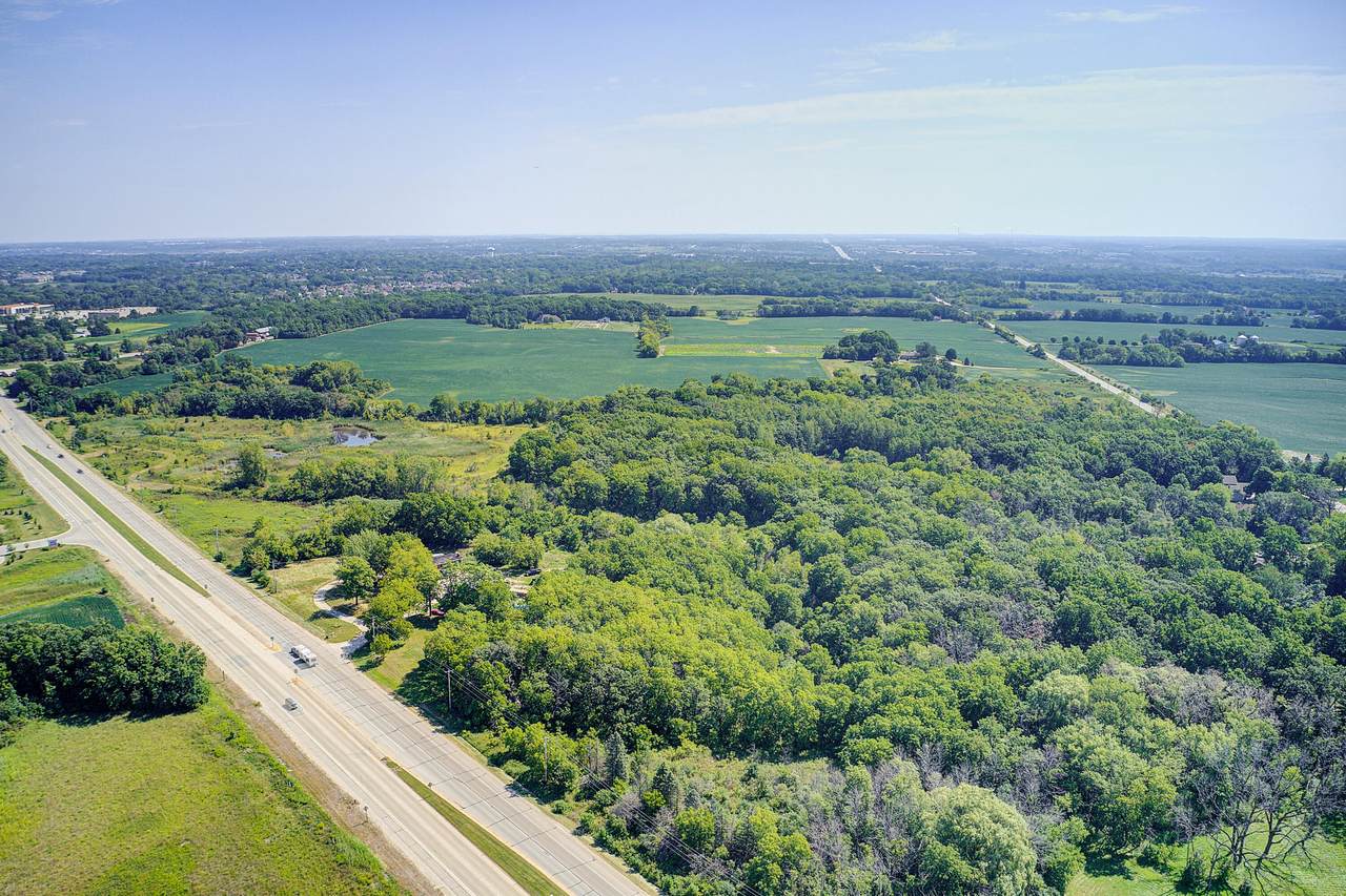 11121 Loomis Rd - Photo 1