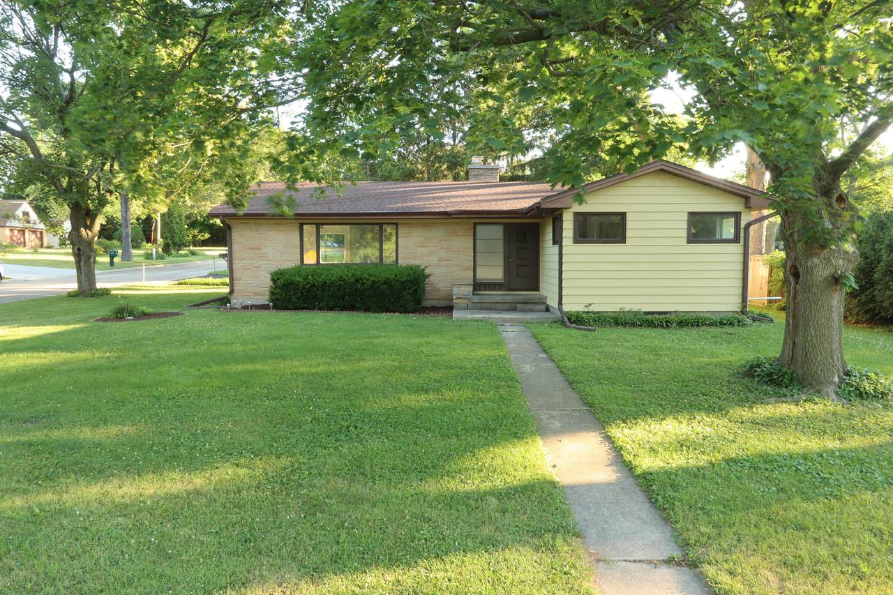 337 South St - Photo 1