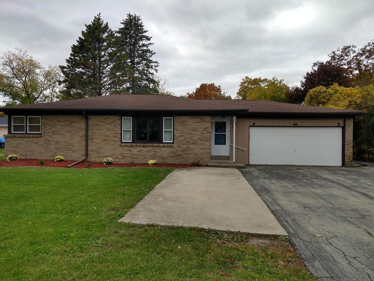 4140 Green Bay Rd - Photo 1