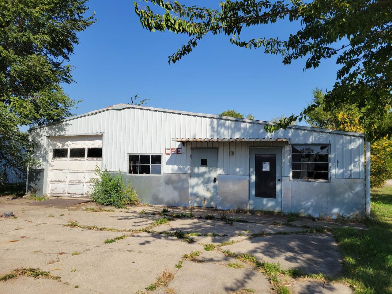 4149 Industrial Ct - Photo 1