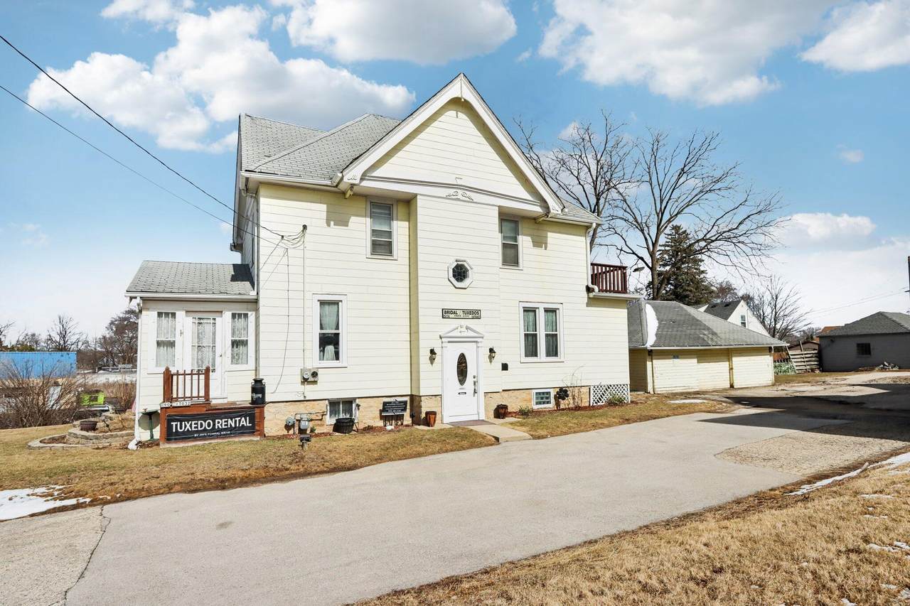 N90W17032 Appleton Ave - Photo 1