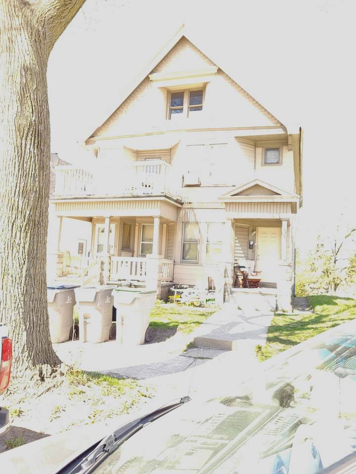 2931 2nd St - Photo 1