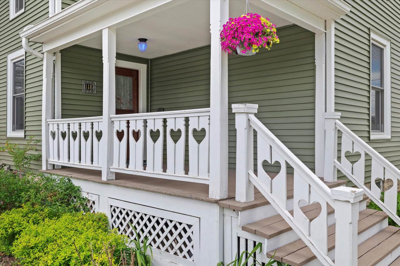 118 Tenny Ave - Photo 1
