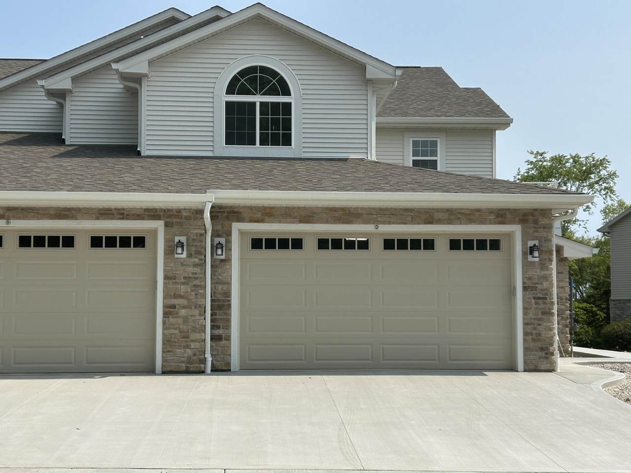 W141N9978 Seven Pines Way - Photo 1