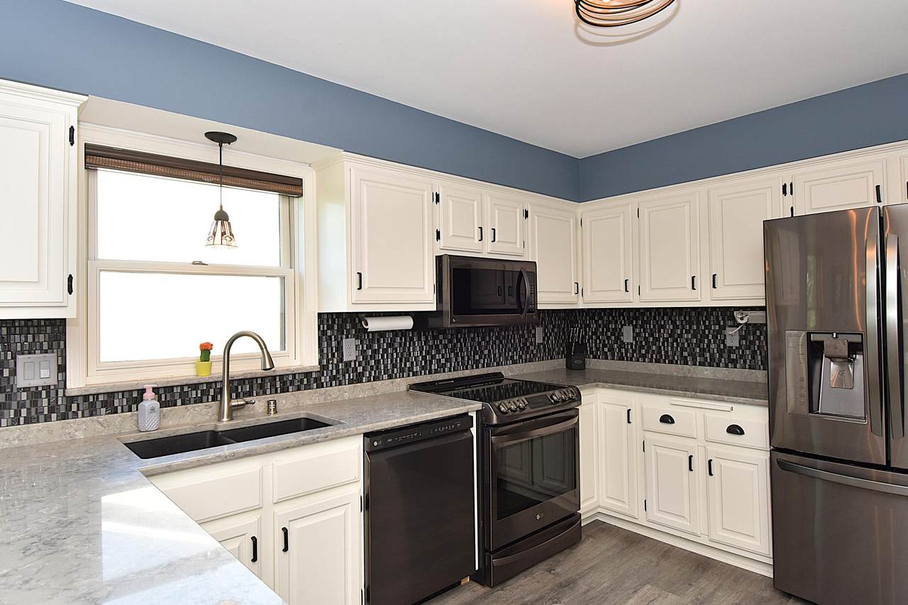 1232 Sunnyridge Rd - Photo 1