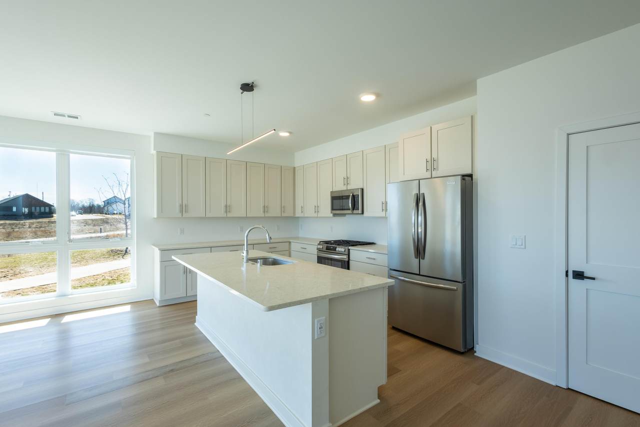 9378 Alder Pl - Photo 1