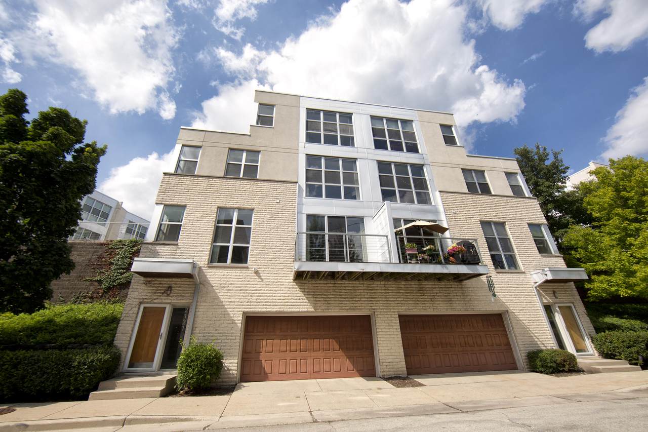 2121 Riverboat Rd - Photo 1
