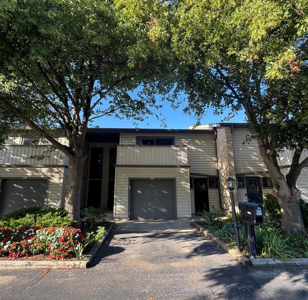 955 Armour Rd - Photo 1