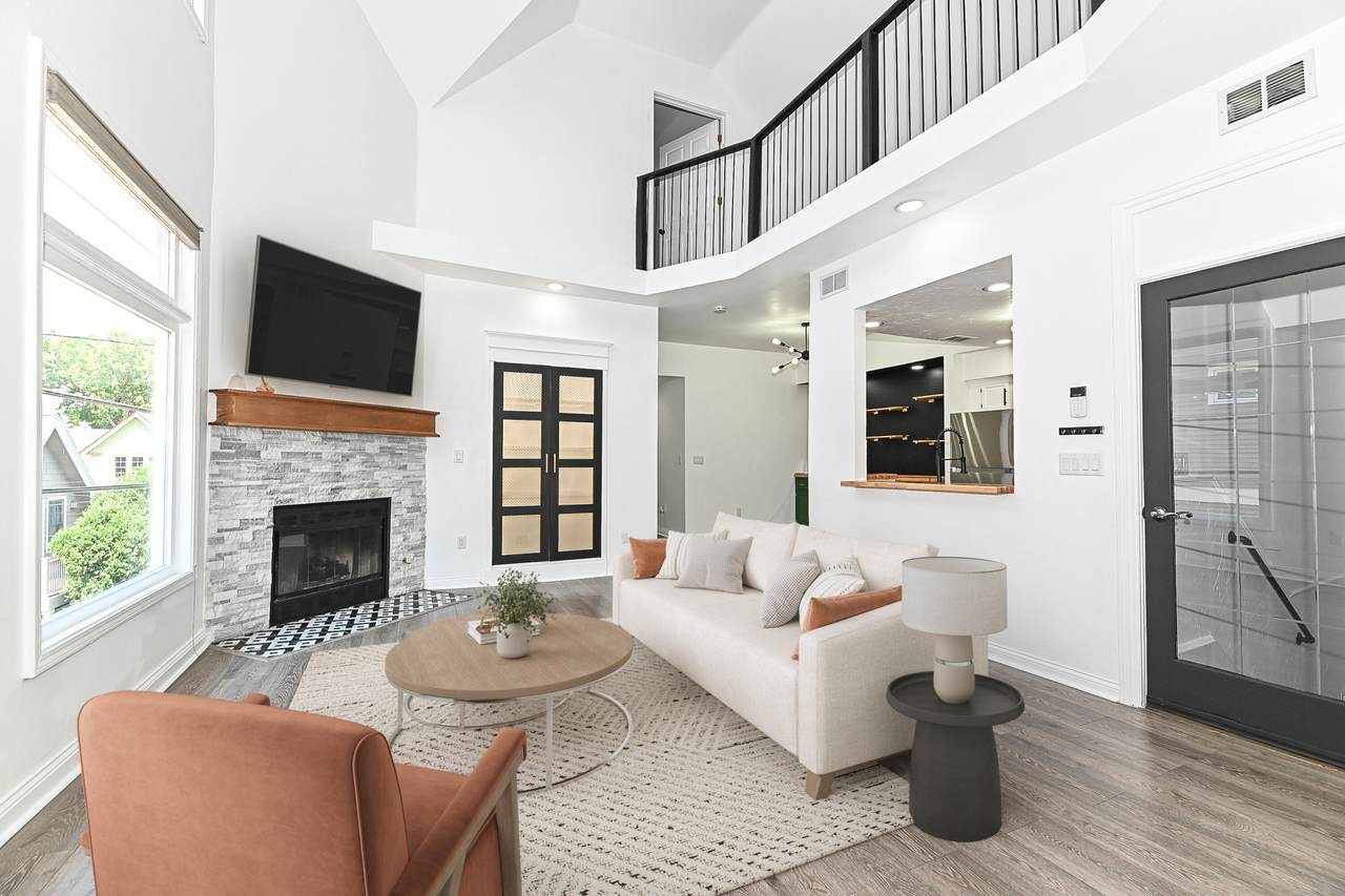 118 Reservoir Ave - Photo 1