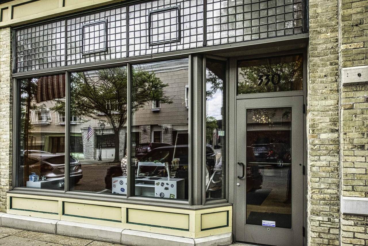 330 Broadway St - Photo 1
