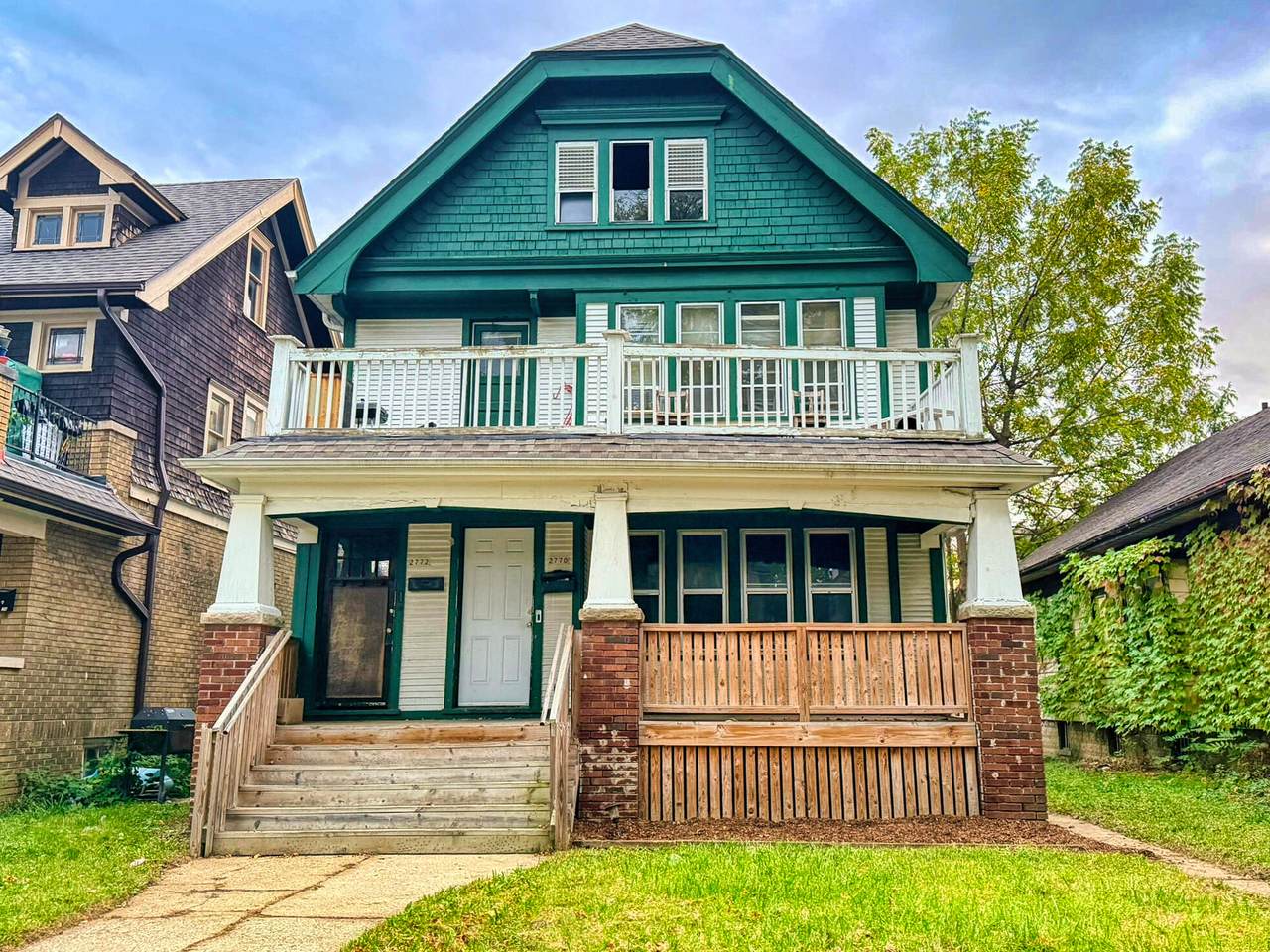 2770 44th St - Photo 1